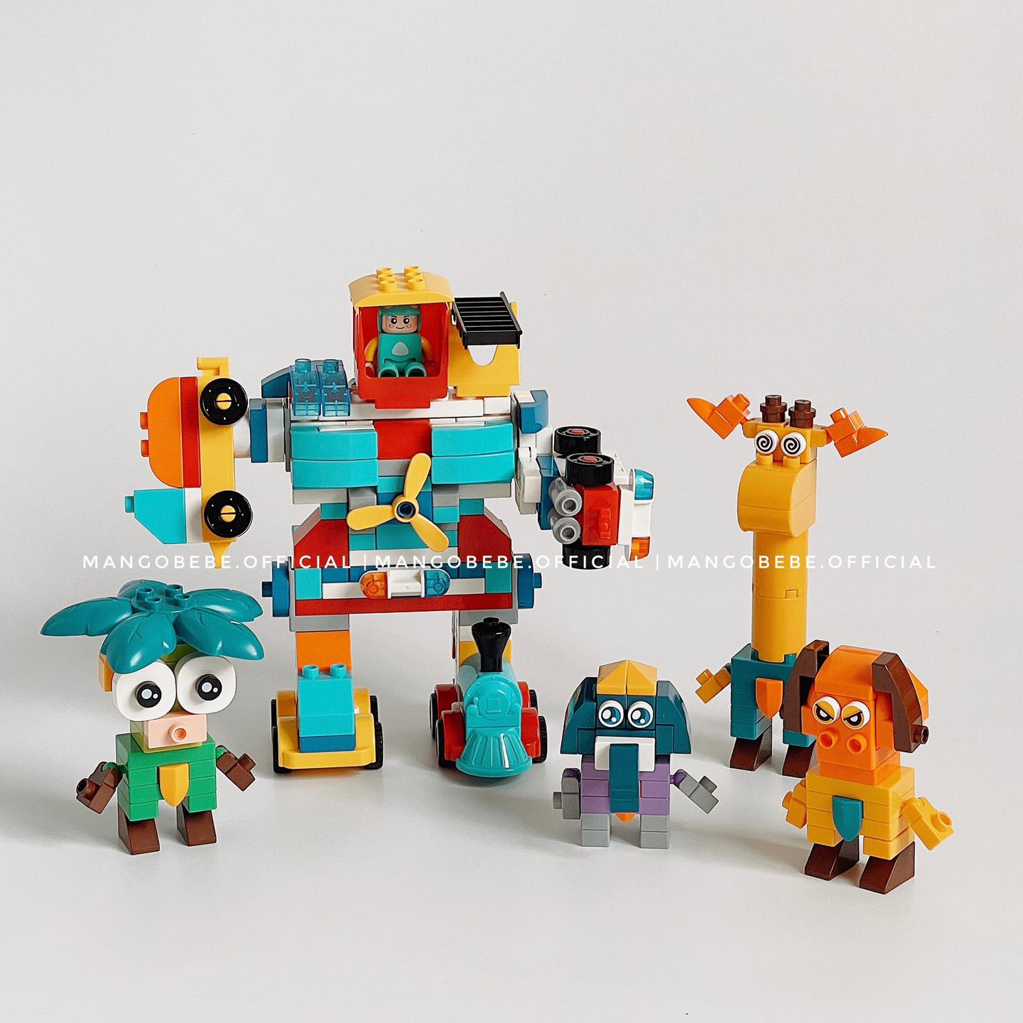 Set Lego Feelo Jungle Story & Xe biến hình Robot